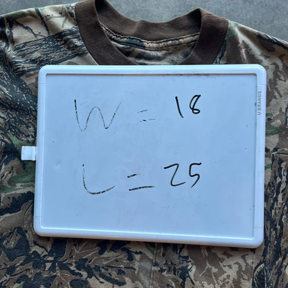 L 90s Blank Camo Tee