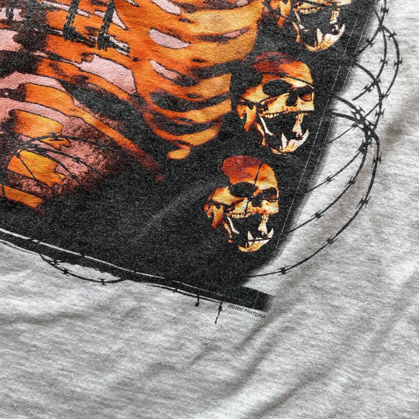 XL 00 Pantera Tee