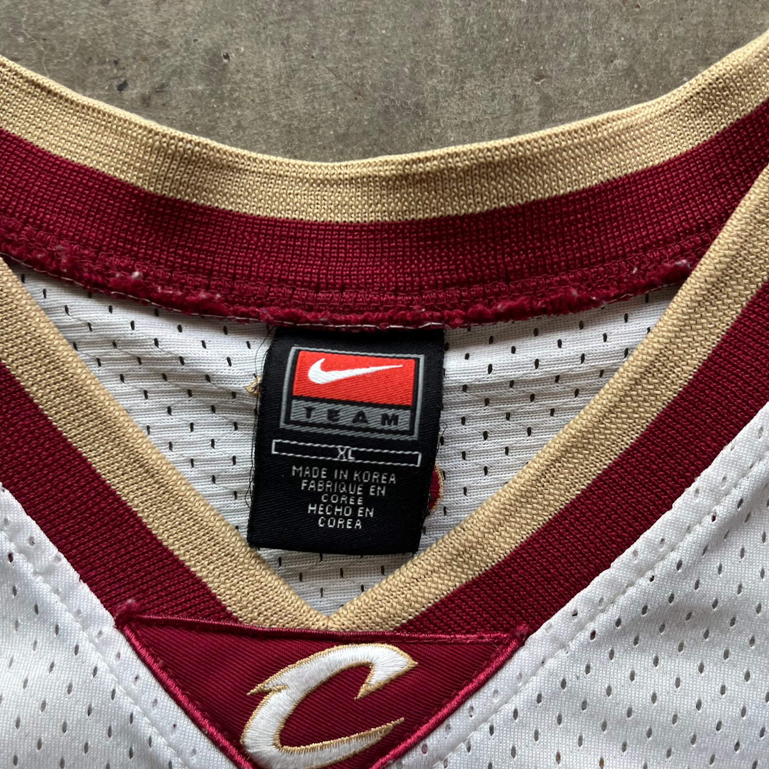 M 00s Lebron Cavs Jersey