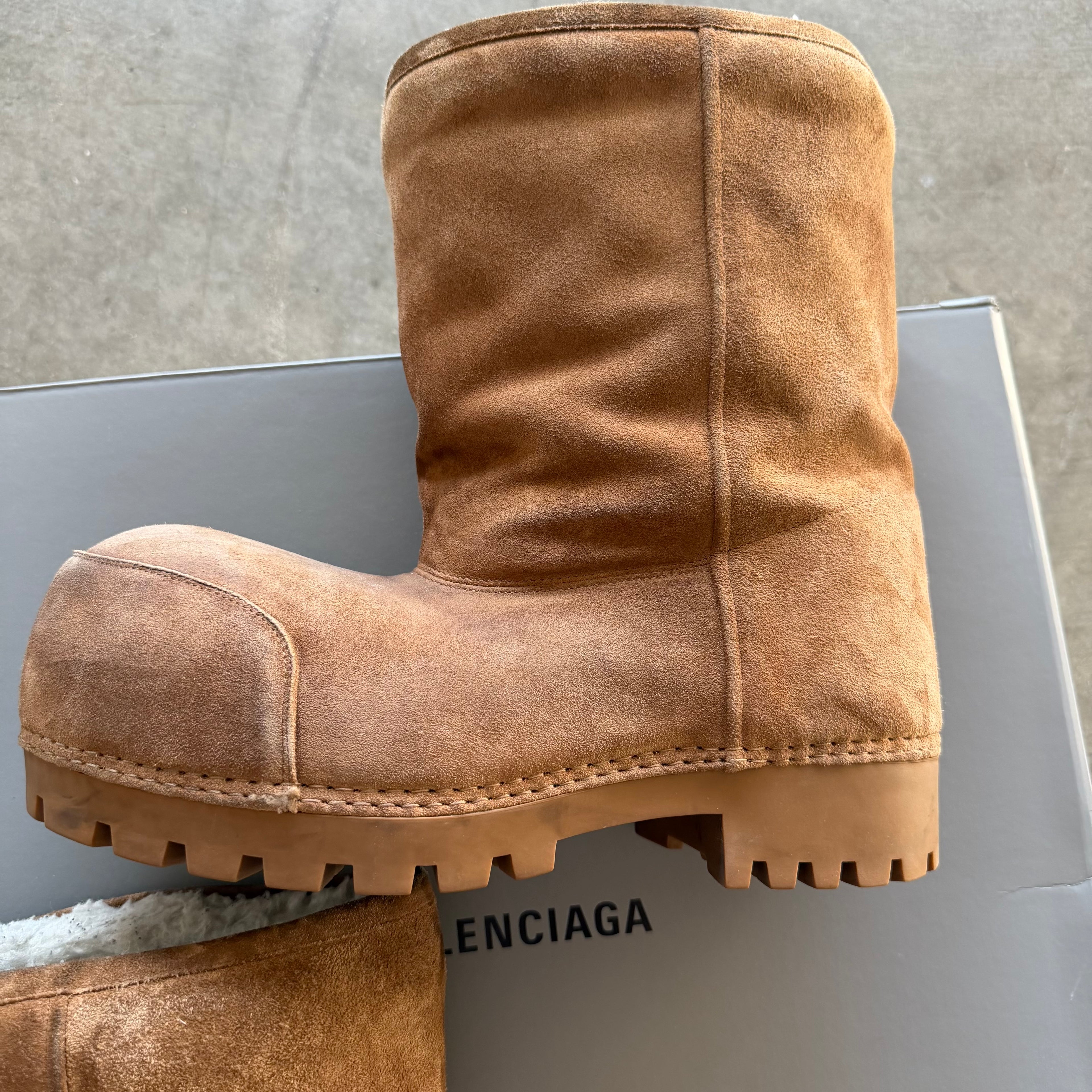 10 Balenciaga Alaska Boot Brown