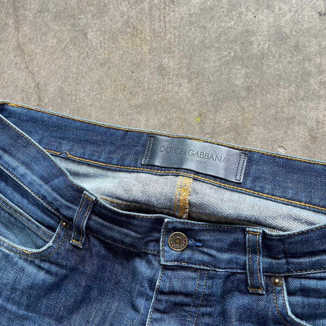 34x30 00s Dolce and Gabbana Jeans