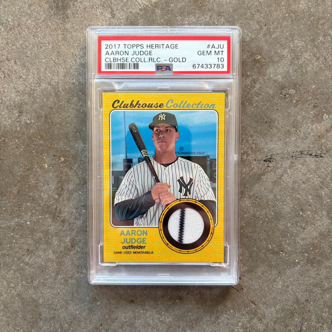 Aaron Judge 2017 Topps Heritage Patch /99 PSA 10