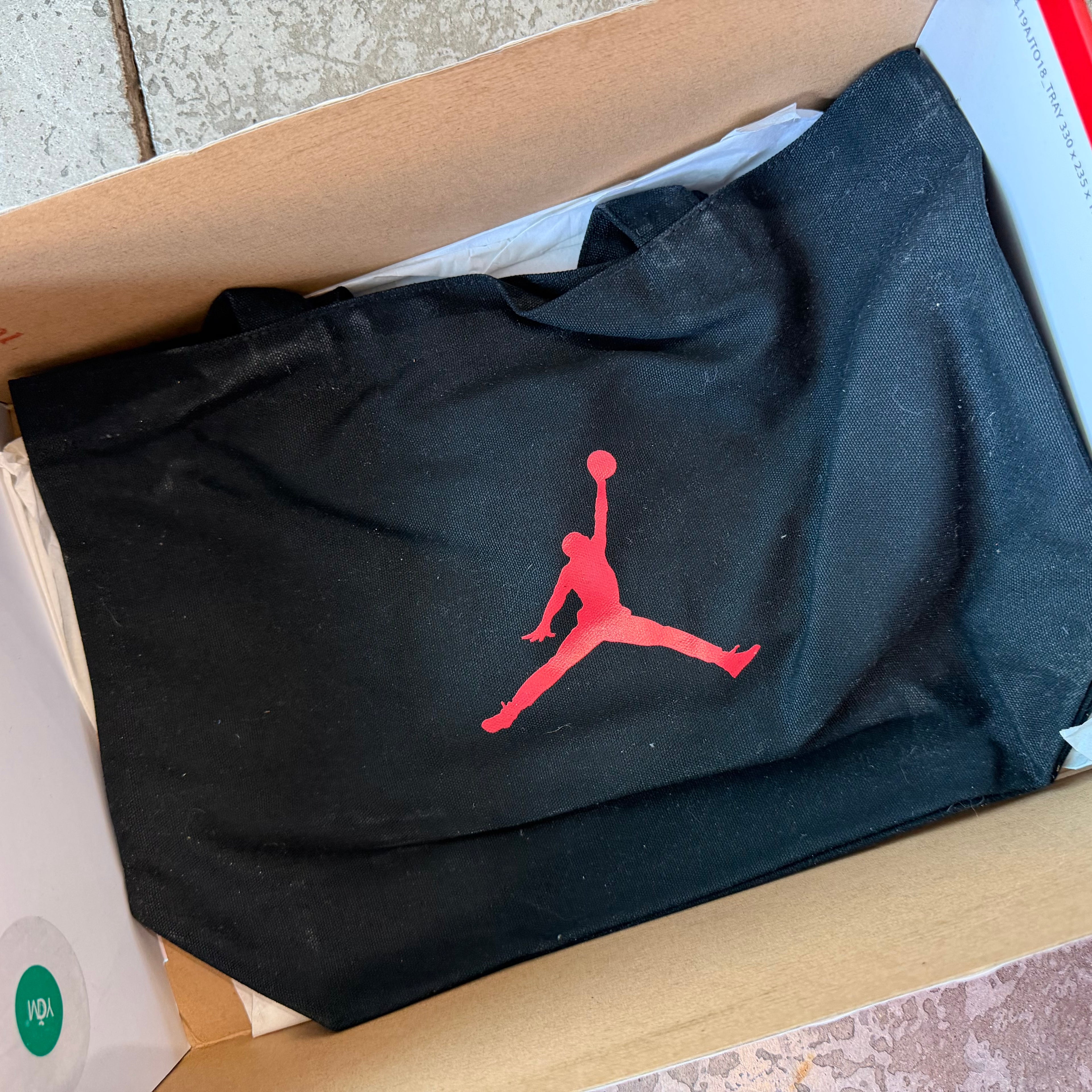 11w/9.5m Used Jordan 1 High Satin Bred