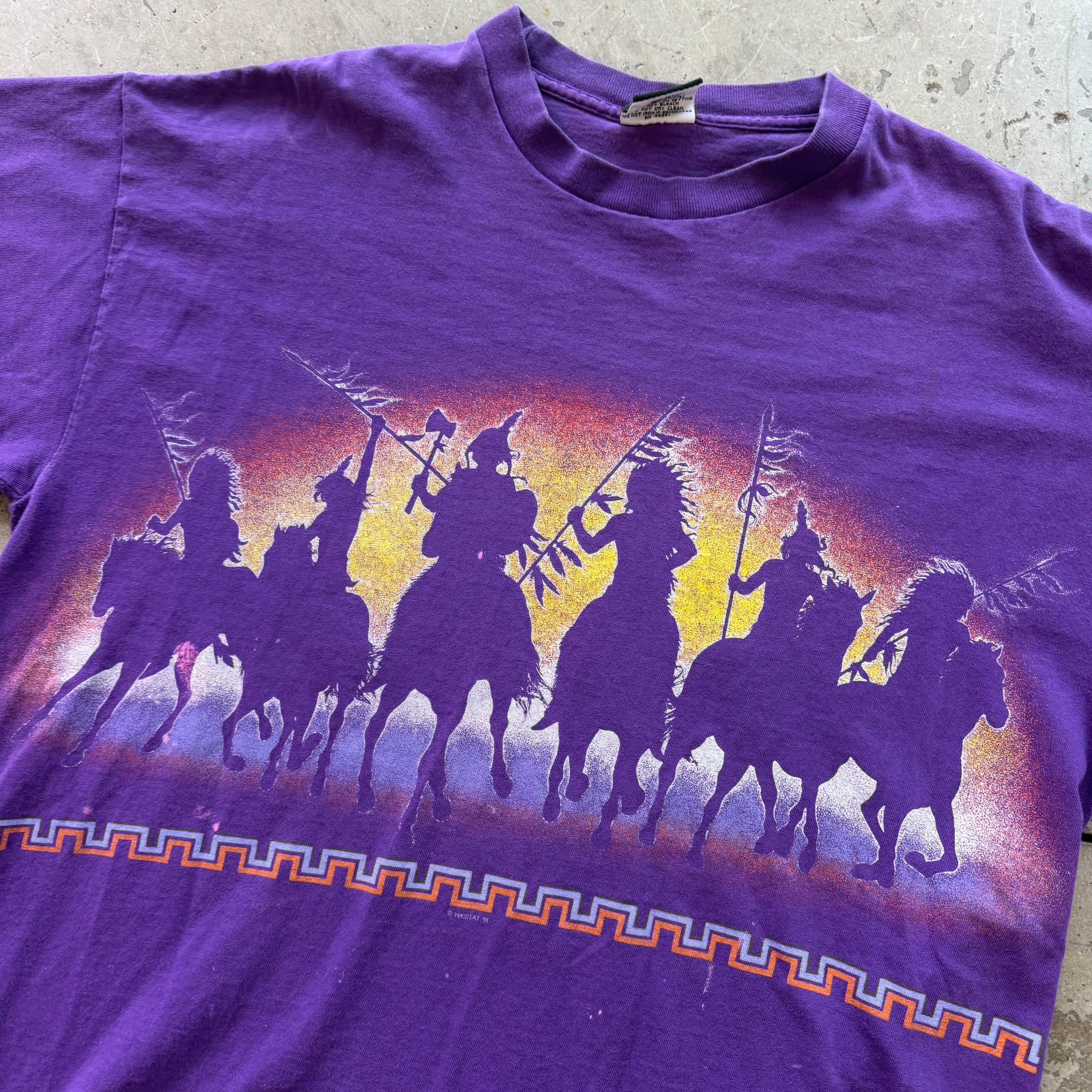 L 90s Native American Tee
