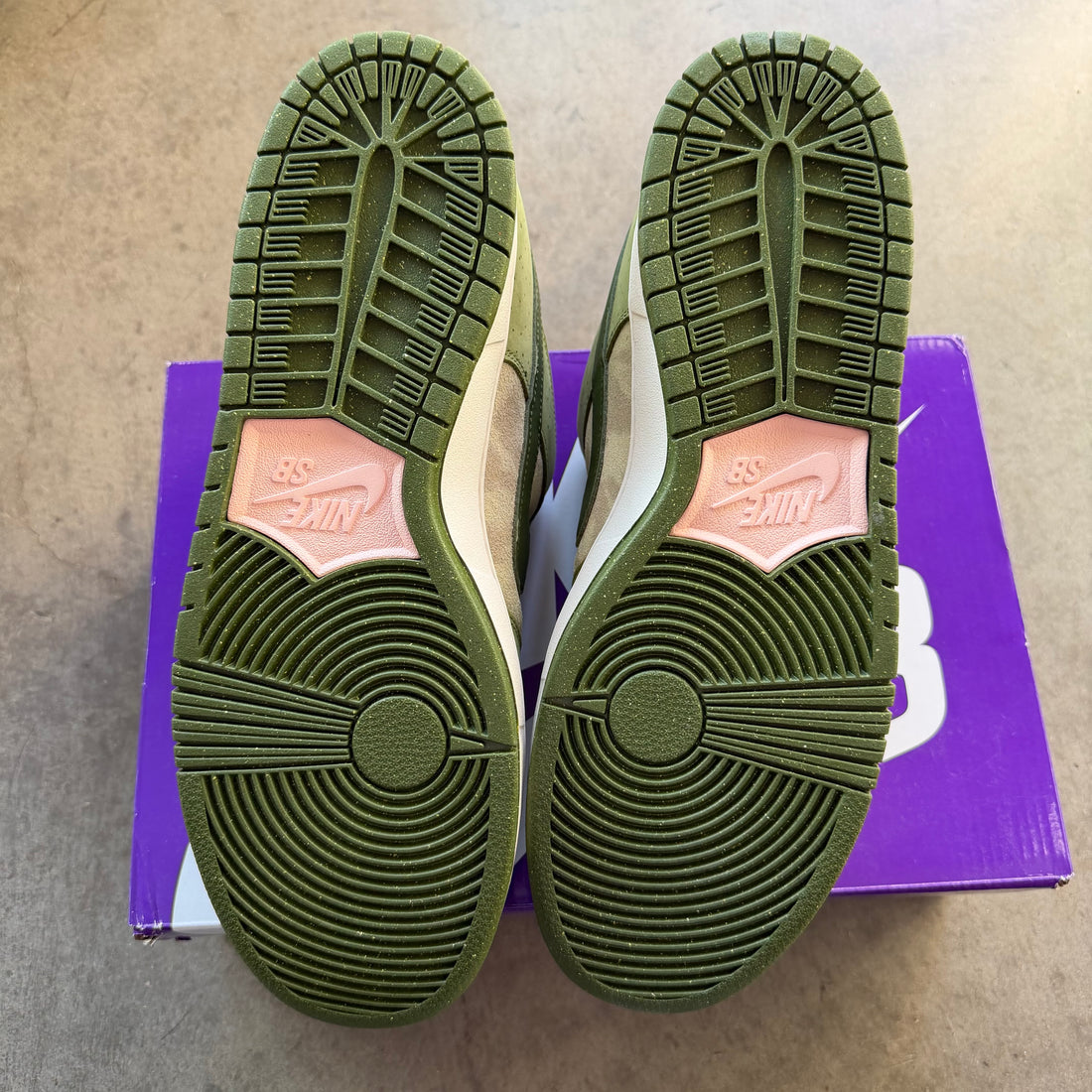 13 Nike Dunk SB Yuto Horigame Matcha