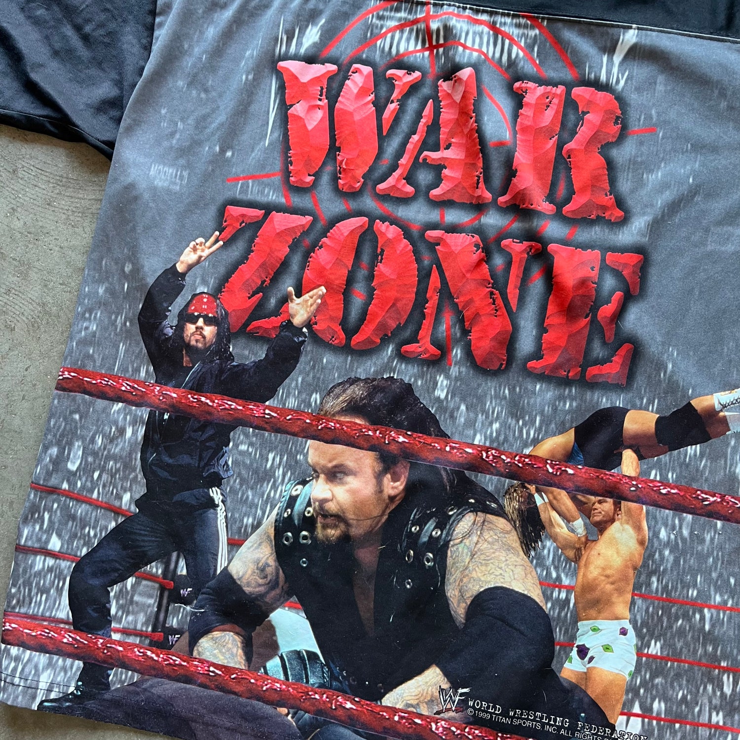 XL 99 WWF War Zone Jersey