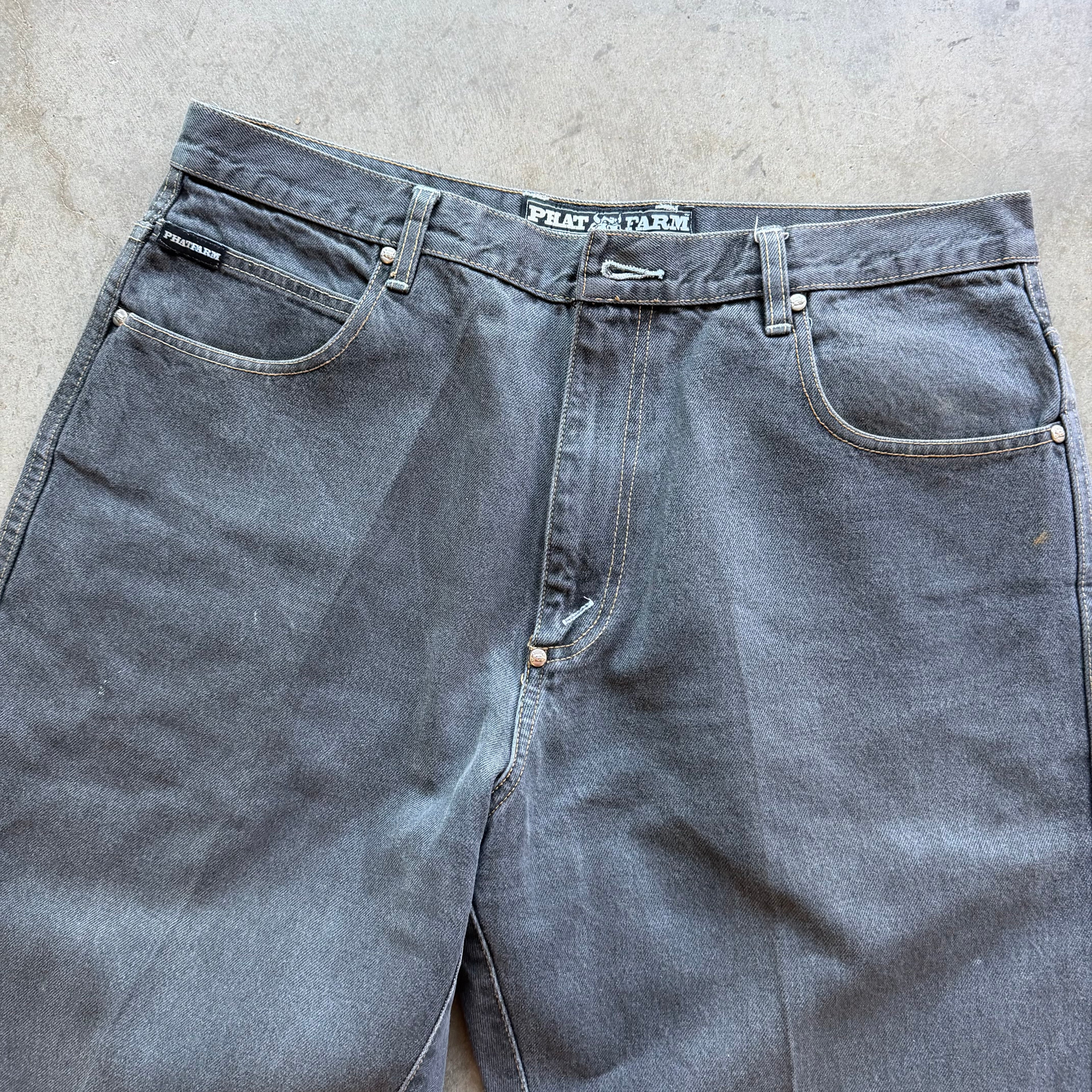 36x32 00s Phat Farm Jeans