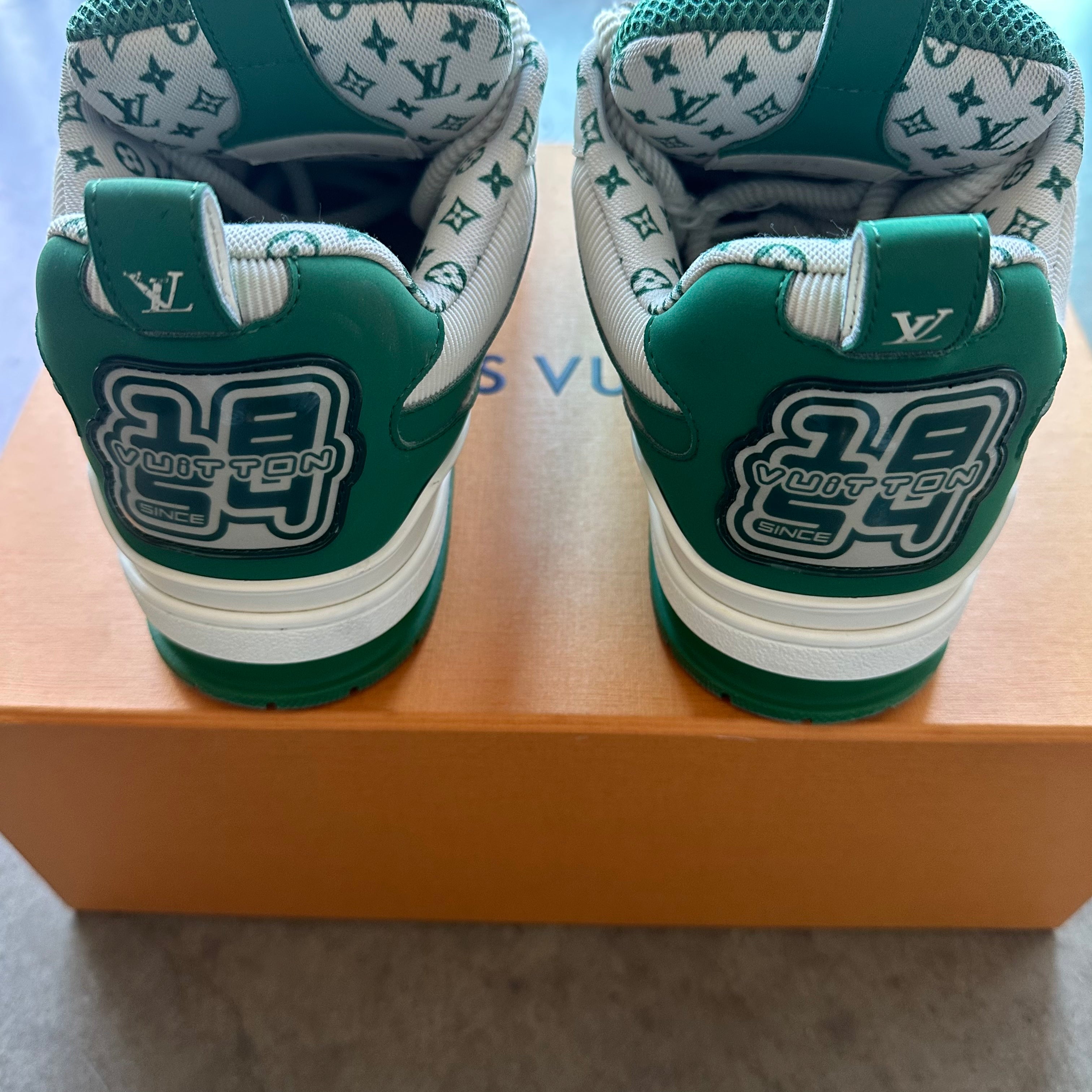 11 Used Louis Vuitton Skate Green