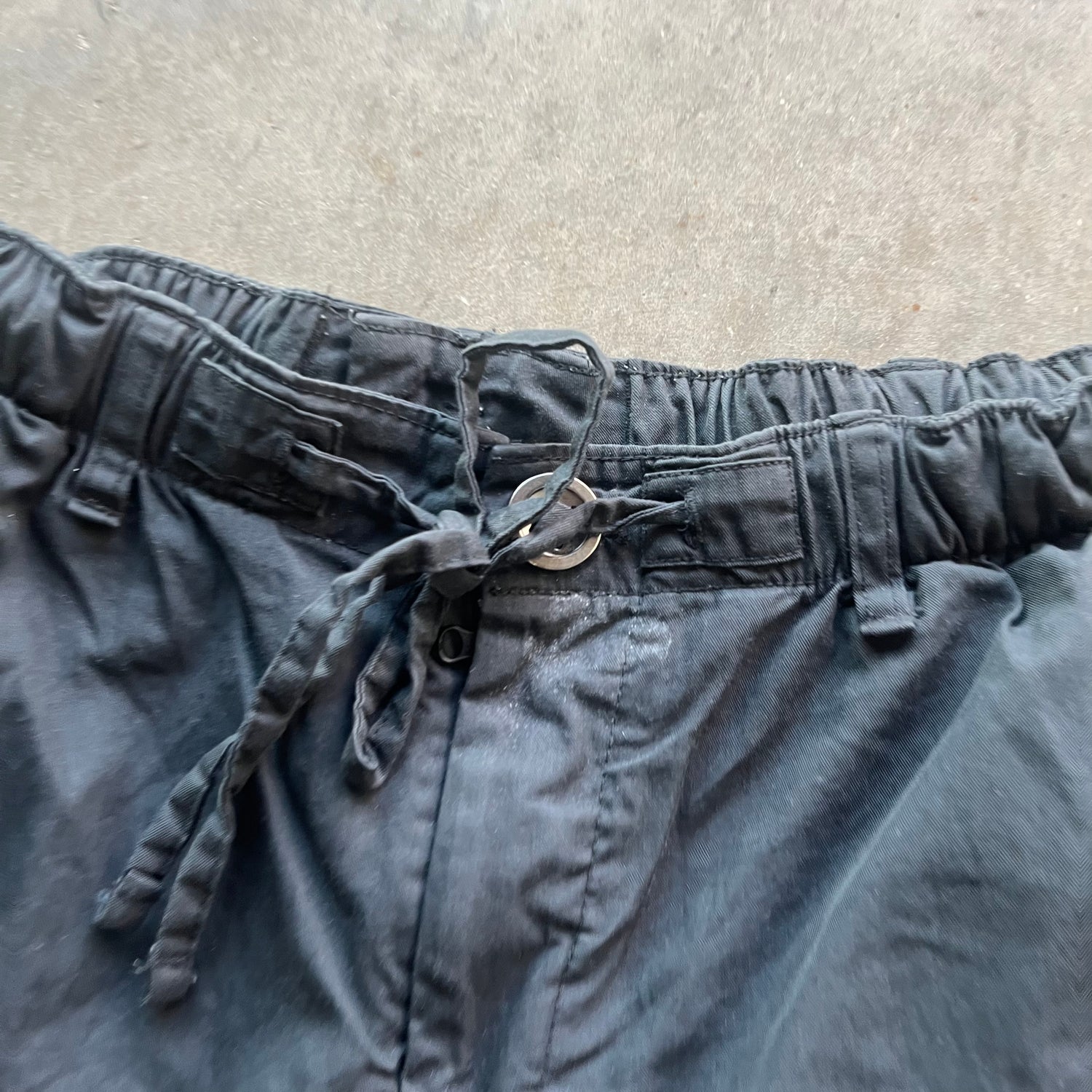 L Nike Tech Pack Cargos