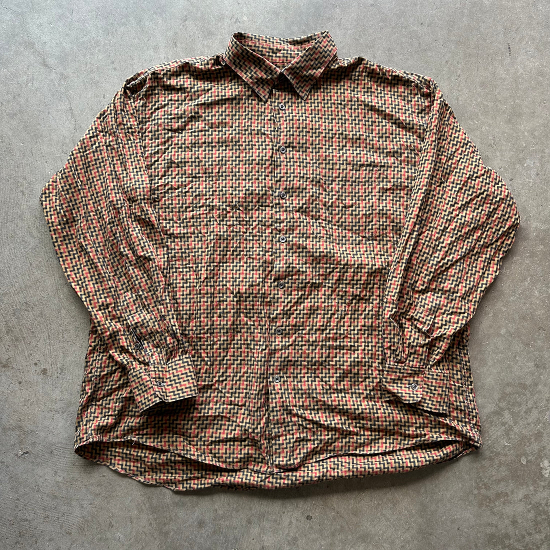 XXL Burberry Button Up
