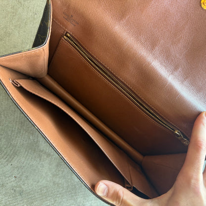 Louis Vuitton Pochette Dame Clutch