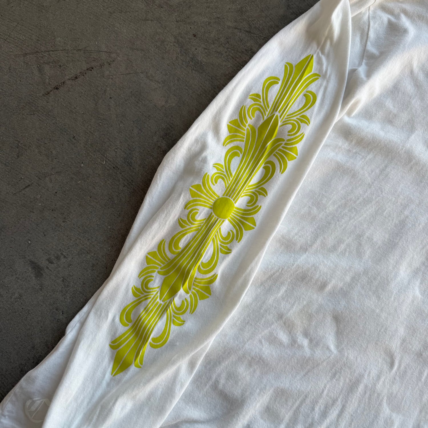 L Chrome Hearts Neon Eyechart L/S White