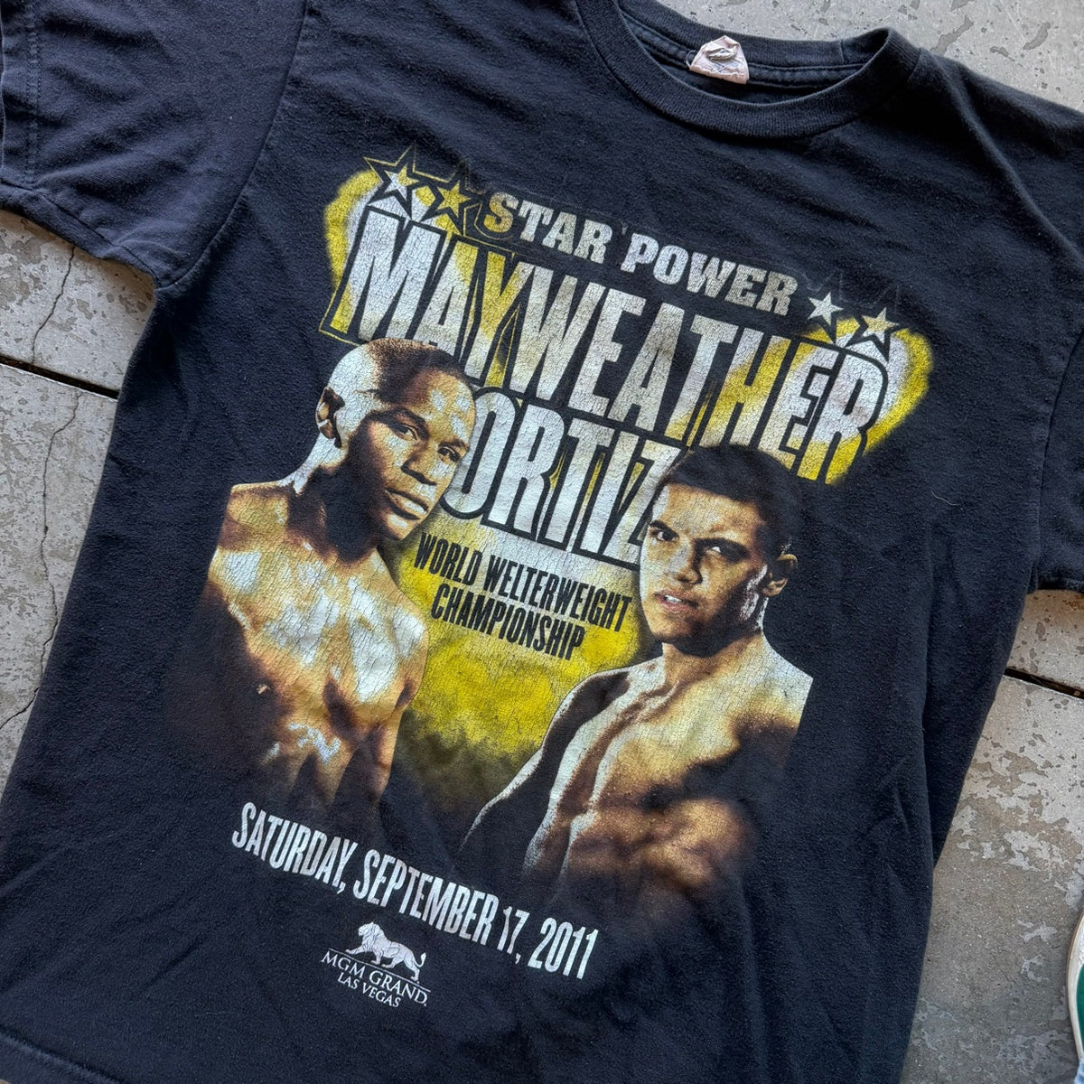 M 2011 Mayweather vs Ortiz Star Power Tee