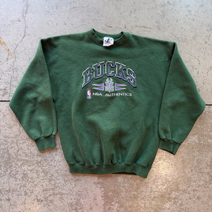 XL Milwaukee Bucks Crewneck Sweatshirt